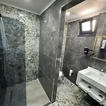 216 Prestige Hotel