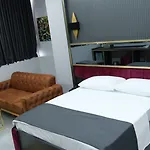 216 Prestige Otel 4*