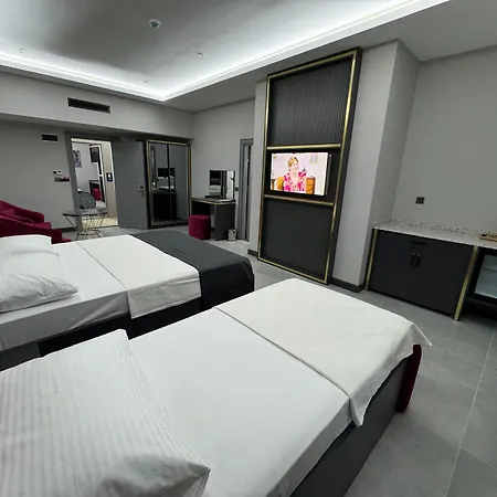 216 Prestige Hotel